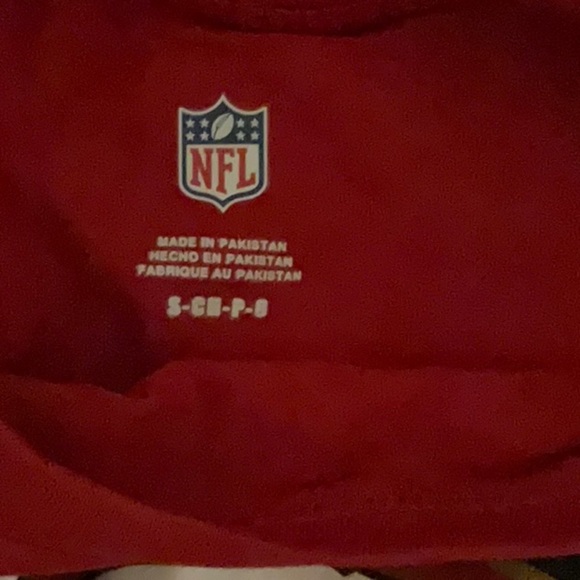 NFL Kids Red SF Logo Short Sleeve Tee - Picture 2 of 3